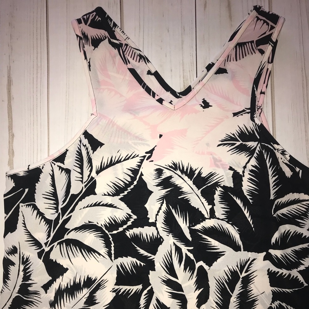 Sold - Express Sleeveless Palms Top - Picture 3 of 3